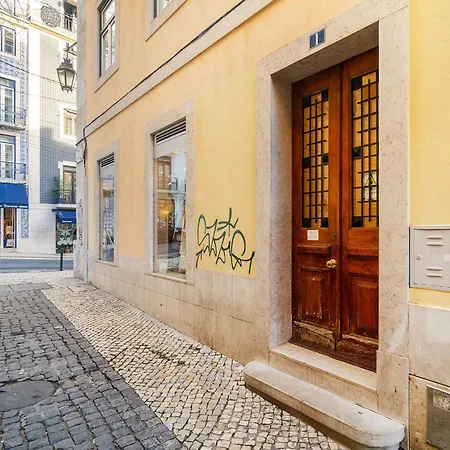 Whome Artsy In The Heart Of Chiado Appartement Lissabon