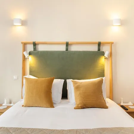 Whome Artsy In The Heart Of Chiado * Lisboa